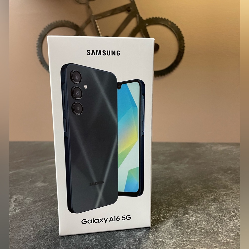 Samsung A16 5G Phone in Black